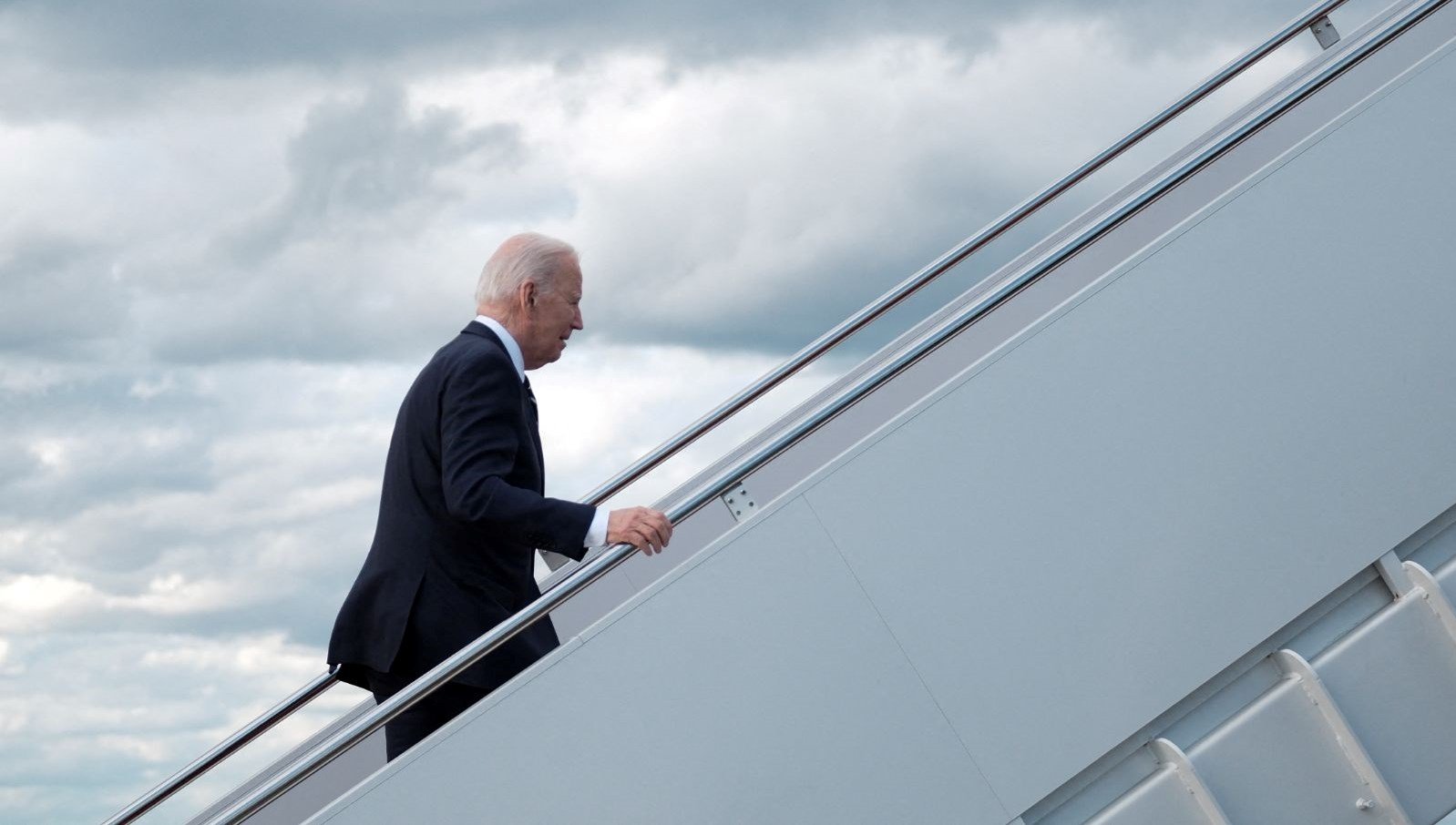 Ortadoğu’da gerilim artıyor | Biden hafta sonu tatilini yarıda kesti