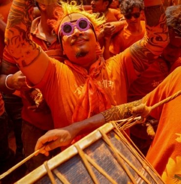 Nepal’in geleneksel Festivali : Sindur Jatra