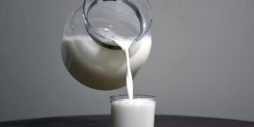 Çiğ süt tavsiye fiyatına yüzde 8,5 zam