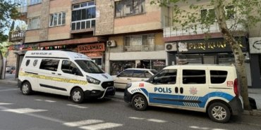 Apartman dairesine pompalı tüfekle saldırı