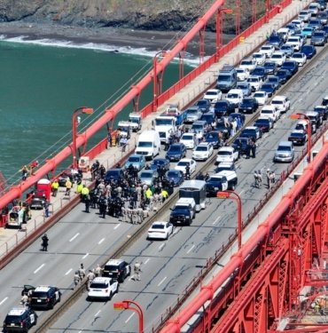 ABD’de Gazze protestosu: San Francisco’daki Golden Gate Köprüsü’nü kapattılar