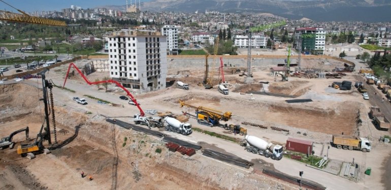 Ebrar Sitesi’nde yerinde dönüşüm