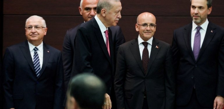 Erdoğan ile Şimşek arasında gerginlik mi var?