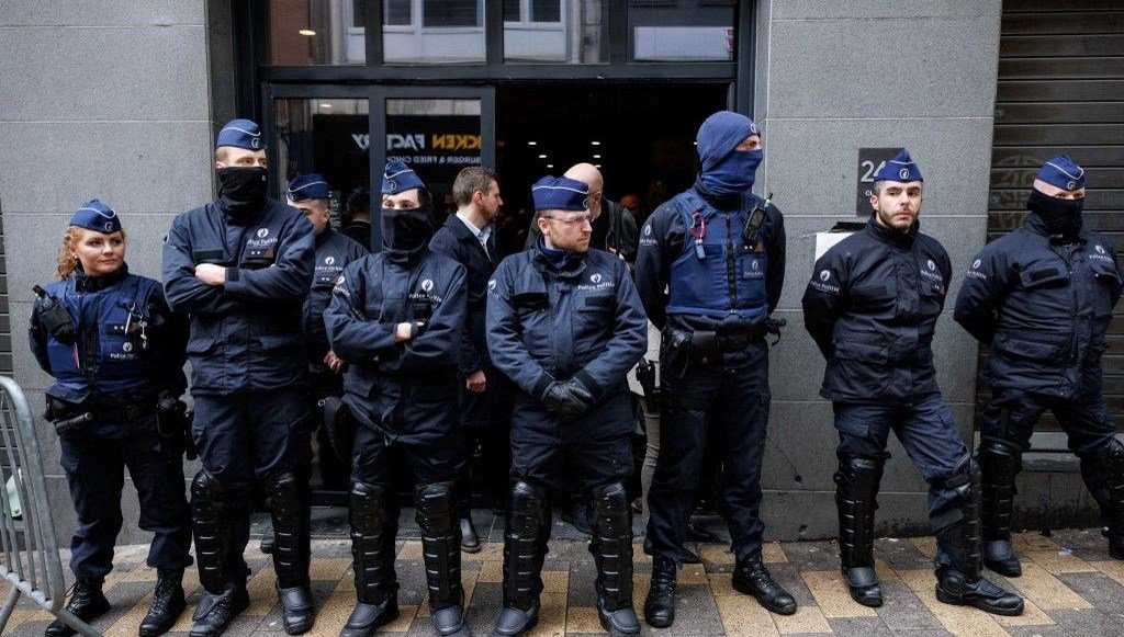 Belçika’da bomba paniği: Adalet sarayı tahliye edildi