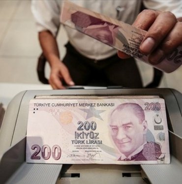 Kur korumalı mevduattan çıkışlar yavaşladı