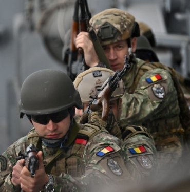 Karadeniz’deki en büyük NATO tatbikatı, 13 ülkenin katılımıyla devam ediyor