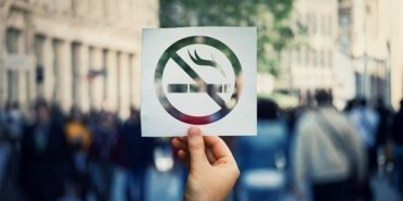 İngiltere’de sigarasız jenerasyon: 2009’dan sonra doğanlara sigara satışı yasaklanıyor
