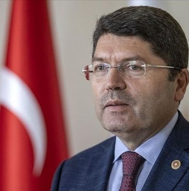 Adalet Bakanı Yılmaz Tunç’tan yeni anayasa ve 9’uncu Yargı Paketi açıklaması