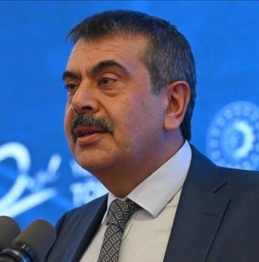 SON DAKİKA HABERİ: Milli Eğitim Bakanı Yusuf Tekin’den öğretmen atamalarına ilişkin açıklama