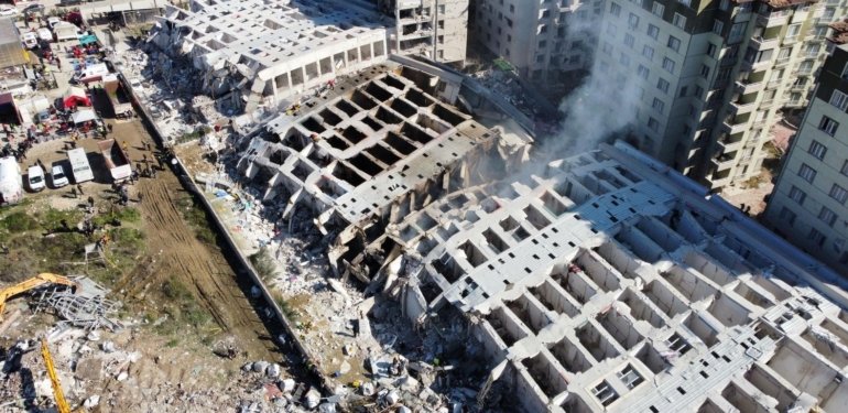 Rönesans Rezidans’ın davası başladı: “Yan yattı, çökme olmadı”