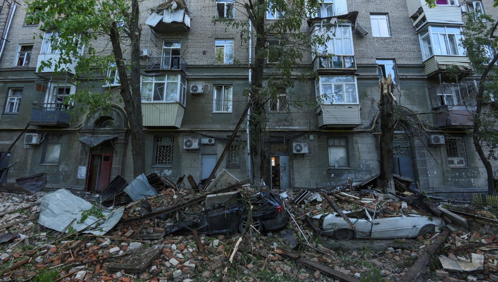 Rusya’dan Ukrayna’ya yoğun füze saldırısı: 8 ölü, 29 yaralı