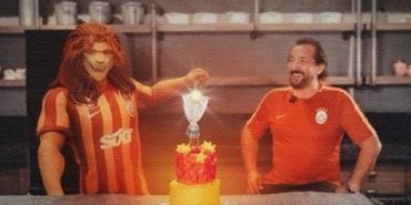Masterchef Jürisi Mehmet Şef’ten itiraf! “Futbol takımına kremalı makarna verirken yakalandım”