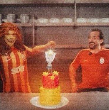 Masterchef Jürisi Mehmet Şef’ten itiraf! “Futbol takımına kremalı makarna verirken yakalandım”