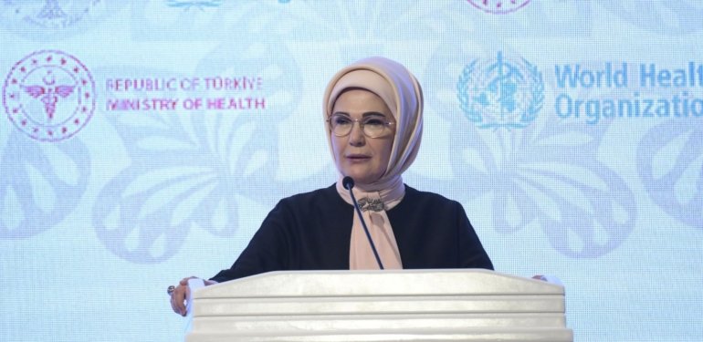 Emine Erdoğan: Türkiye tamamlayıcı tıpta cazibe merkezi olacak