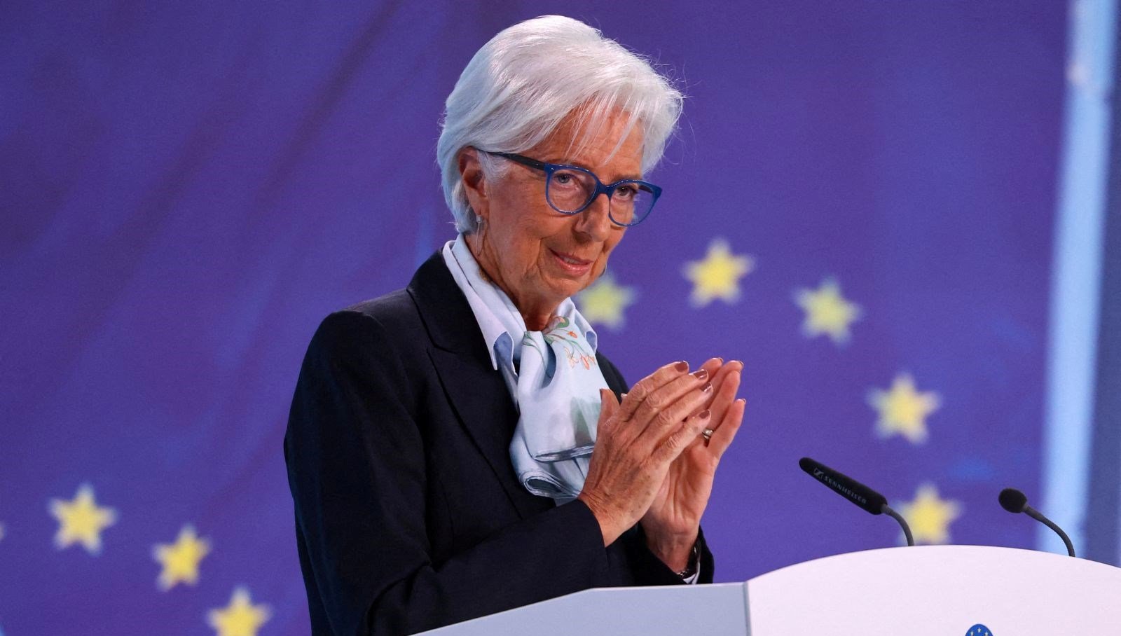 ECB Başkanı Lagarde: “Dezenflasyon sürecinin devam etmesi bekleniyor”