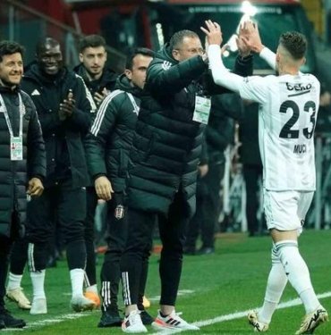 Beşiktaş haftalar sonra kazanmayı hatırladı! Fernando Santos