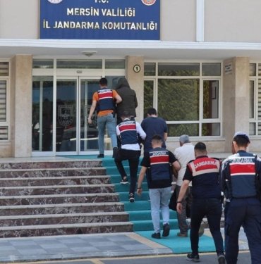 Mersin’de yasa dışı bahis operasyonu: 5 gözaltı
