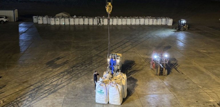 Türkiye’den Gazze’ye insani yardım taşıyan 9. gemi Mısır’da | Yardım malzemelerinin indirilmesine başlandı