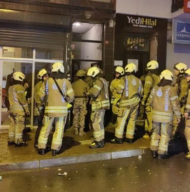Fatih’te gece hareketli dakikalar: Matkap ve balyozla saldırıp 4 kişilik aileyi rehin aldı