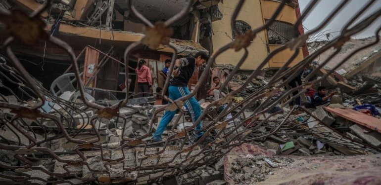 İsrail’in Refah’a saldırılarında en az 8 Filistinli öldü