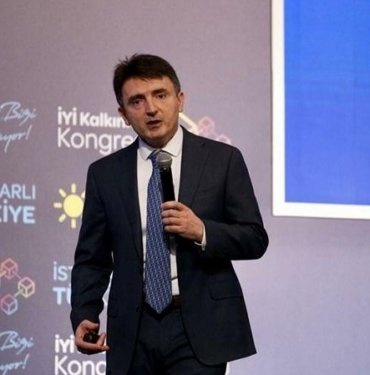 SON DAKİKA HABERİ: Bilge Yılmaz İYİ Parti’den istifa etti (Bilge Yılmaz kimdir?)