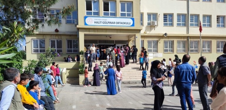 Siverek’te Bursluluk Sınavına 8 bin 274 öğrenci katıldı