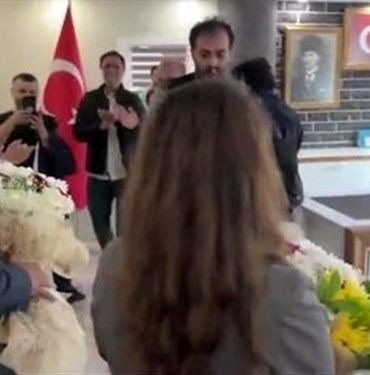 Sur Belediyesi’nde Atatürk ve Cumhurbaşkanı Erdoğan’a hakaret eden şüpheli tutuklandı