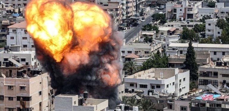 İsrail’den Refah’ta iki eve saldırısı: Hayatını kaybedenlerin sayısı 24’e yükseldi