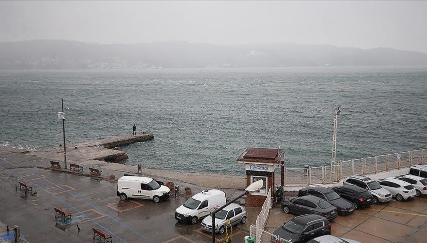 Bodrum’da feribotlara fırtına engeli