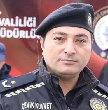 Depremzedelerin yardım malzemelerini evine götüren emniyet müdürü Yadigar Işık kalp krizinden hayatını kaybetti