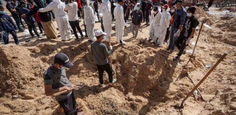 Gazze hastaneleri toplu mezara döndü | BM uyardı, İsrail reddetti