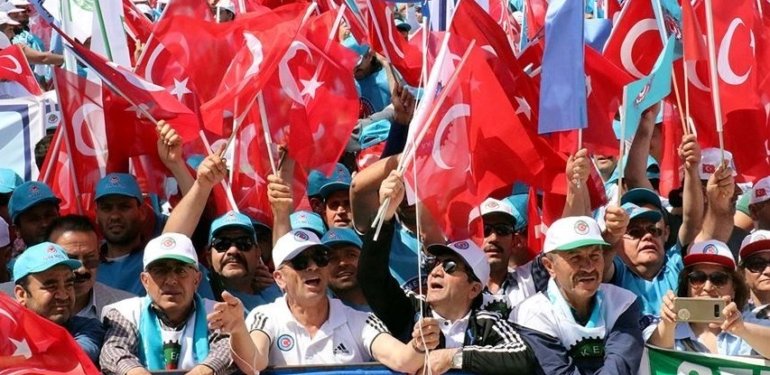 1 Mayıs resmi tatil mi? 1 Mayıs Emek ve Dayanışma Günü hangi güne denk geliyor?