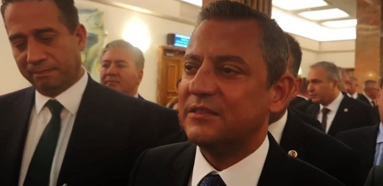 SON DAKİKA: Özgür Özel: Cumhurbaşkanı Erdoğan’la haftaya görüşmeyi planlıyoruz