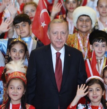 Cumhurbaşkanı Erdoğan’dan 23 Nisan mesajı