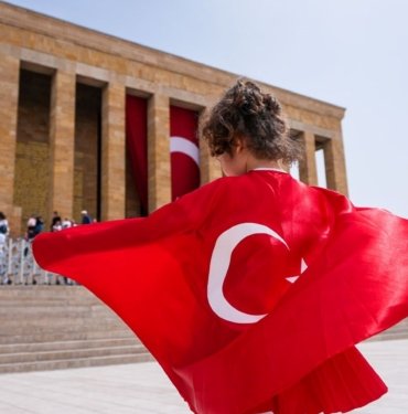 Bakanlardan 23 Nisan mesajları