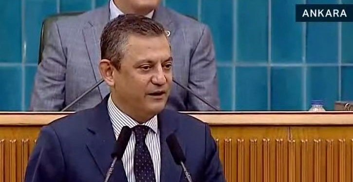 CHP lideri Özel: Bu ülkedeki herkes Anayasa’ya harfiyen uymak zorunda