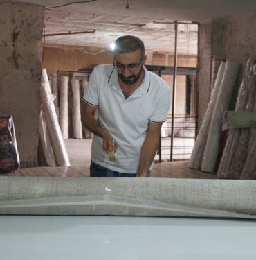 Halı yıkamaya teslim ettiği halılarının içinde 60 bin TL değerinde altınını unuttu