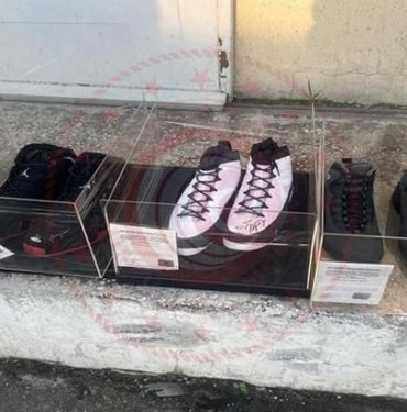 Ticaret Bakanlığı’ndan satılık Michael Jordan imzalı ayakkabı