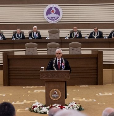 Anayasa Mahkemesi 62 yaşında | Kadir Özkaya: Yargı organları arasında iyi bir iletişime ihtiyaç var