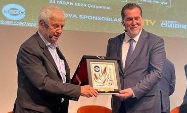 “Anadolu Panelleri”nin ilk durağı İzmir oldu