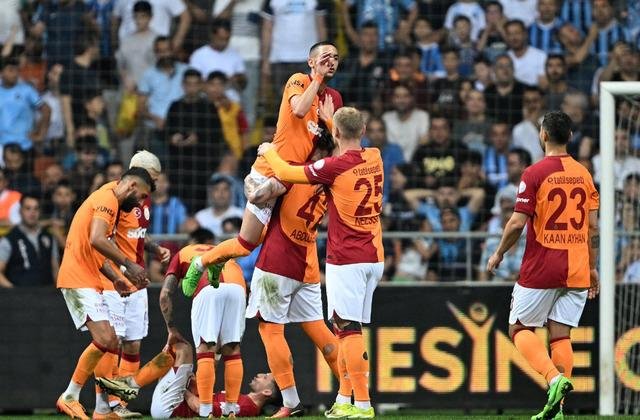 Galatasaray, Süper Lig tarihinin rekorunu kırdı!