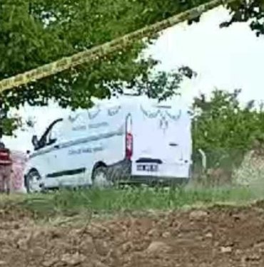 Polis memuru, tartıştığı ağabeyini öldürdü