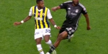 Fenerbahçe karşısında takımını 10 kişi bırakan Al-Musrati Beşiktaş taraftarının sabrını taşırdı! “Tarihin en büyük kazığı”
