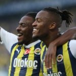 SON DAKİKA: Fenerbahçe sahasında 10 kişi Beşiktaş
