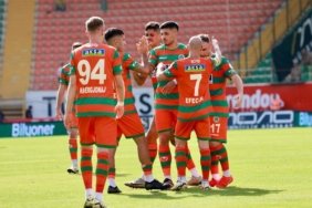 Alanyaspor, İstanbulspor