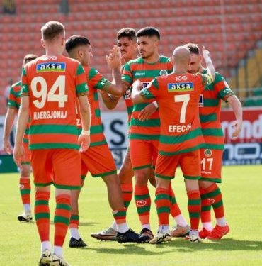 Alanyaspor, İstanbulspor