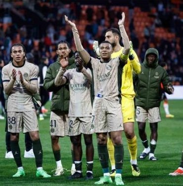 Paris Saint-Germain üst üste 3. kez şampiyon