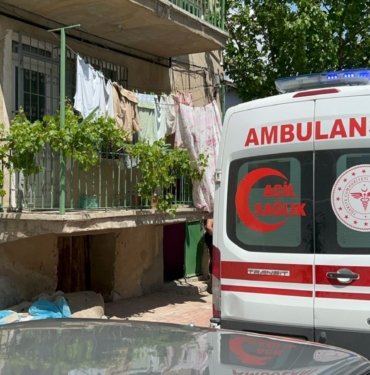 Uşak'ta yalnız yaşayan kadının şüpheli ölümü 2 Uşak’ta yalnız yaşayan kadının şüpheli ölümü