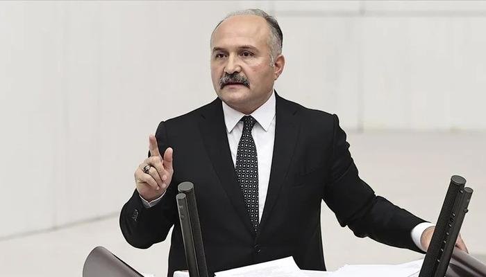 İYİ Parti Grup Başkanvekili Erhan Usta, görevinden istifa etti