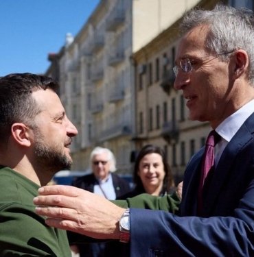 Stoltenberg: “Ukrayna’ya Daha fazla destek yolda”
